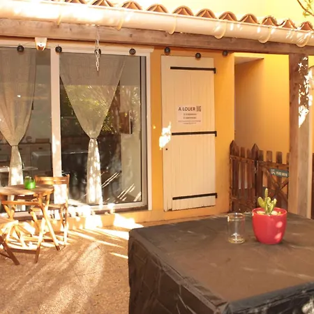 Un Cocon Proche De La Apartment